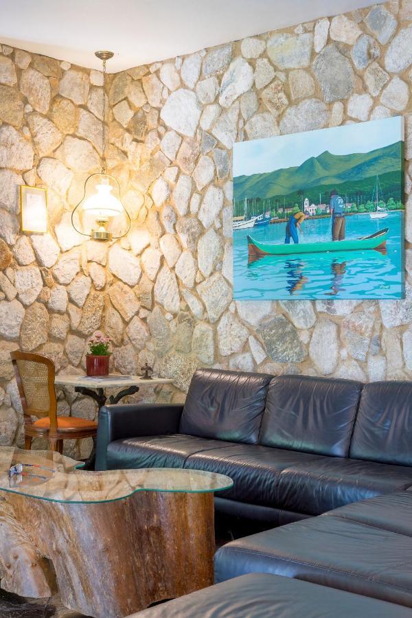 Casa Nostra Boutique Hotel Araquari Exteriör bild